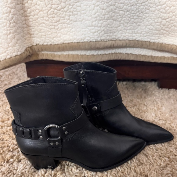 Sam Edelman Riker Leather Moto Ankle Bootie Size 8 - Picture 2 of 11
